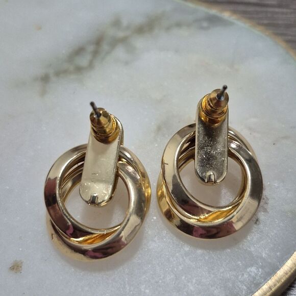 Dual Hoop Modern Gold Alloy Everyday Fashion Earring for the Working Woman - Picture 4 of 5